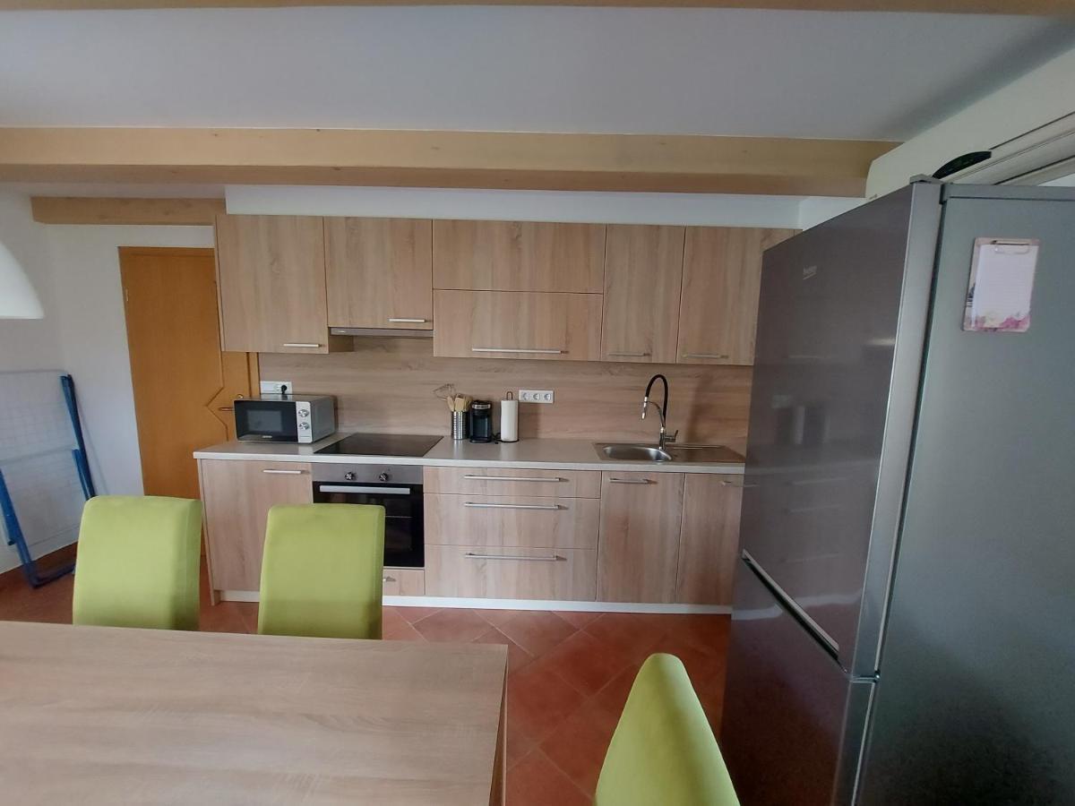 Apartma Markelj ราโดว์ลิตซา ภายนอก รูปภาพ