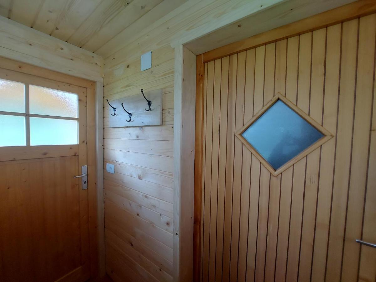 Apartma Markelj ราโดว์ลิตซา ภายนอก รูปภาพ